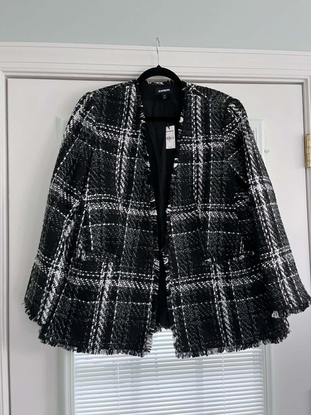 Express Women's NWT XL Plaid Frayed Boucle Open Blazar/Jacket